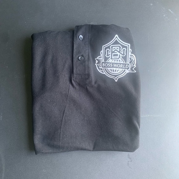 Shirt Bundle (3) - Picture 4 of 6